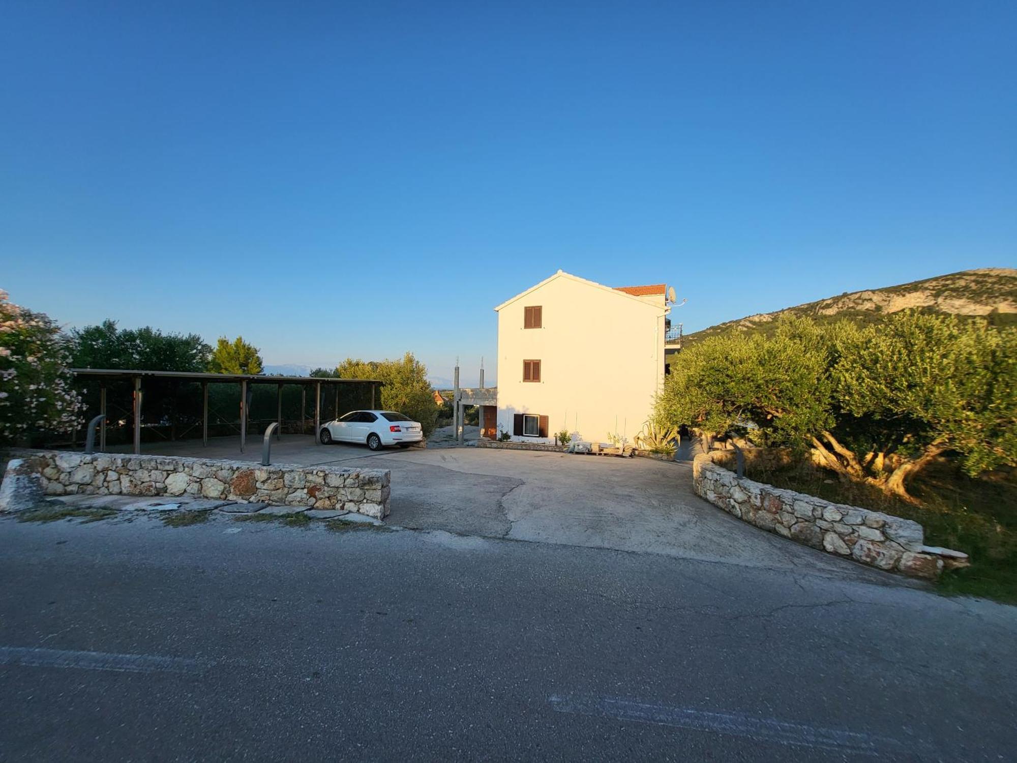 Apartments Pitve Jelsa  Exterior photo